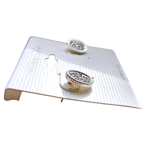 Sterling Silver Oval Pavé CZ Stud Earrings – Rope Border, Tarnish-Free, Sparkle - Picture 4 of 5